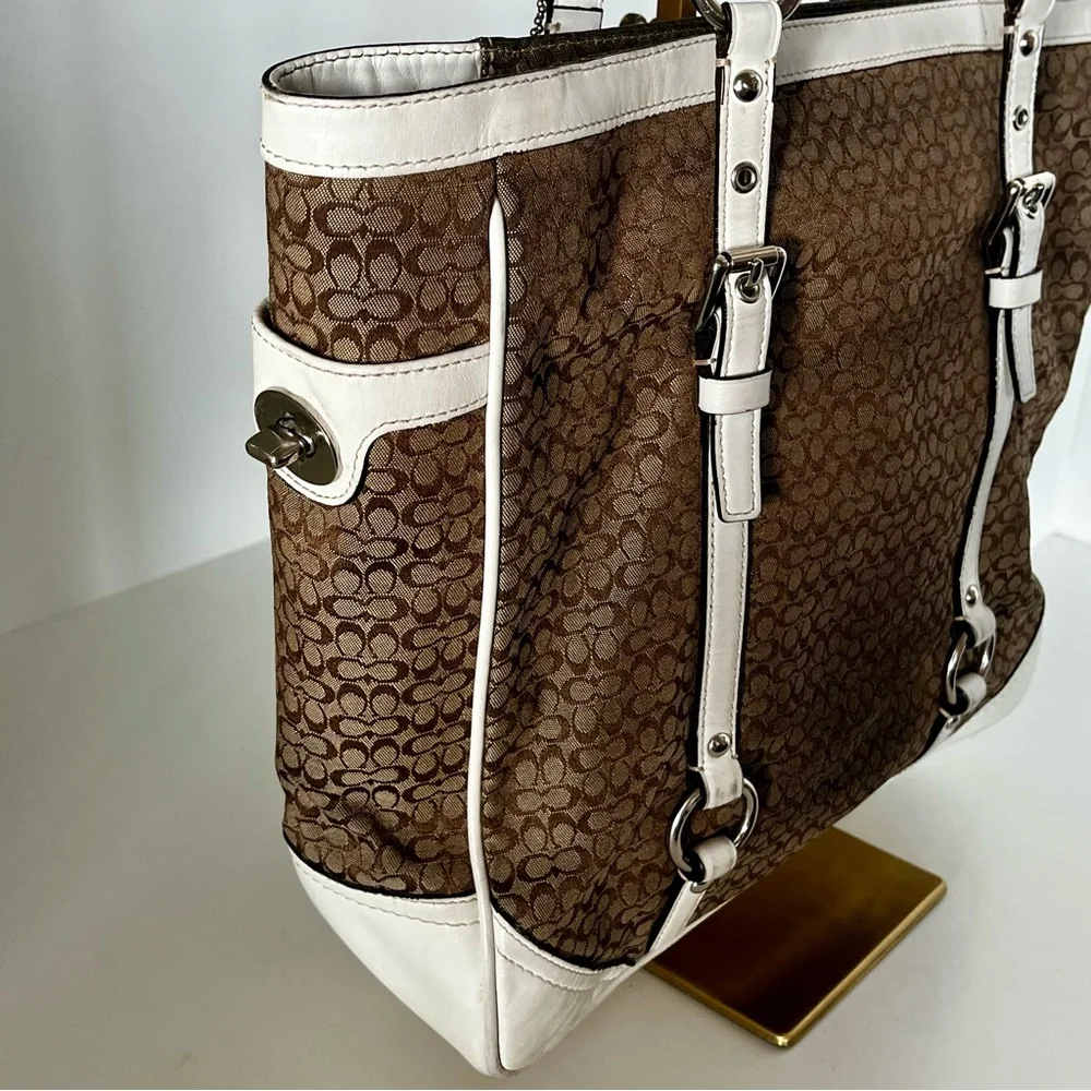 Coach Signature Gallery Tote F11526 Khaki Jacquard White Leather Trim Y2K - Picture 7 of 15